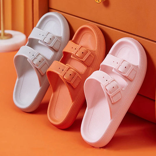 The Levurs - Sandals